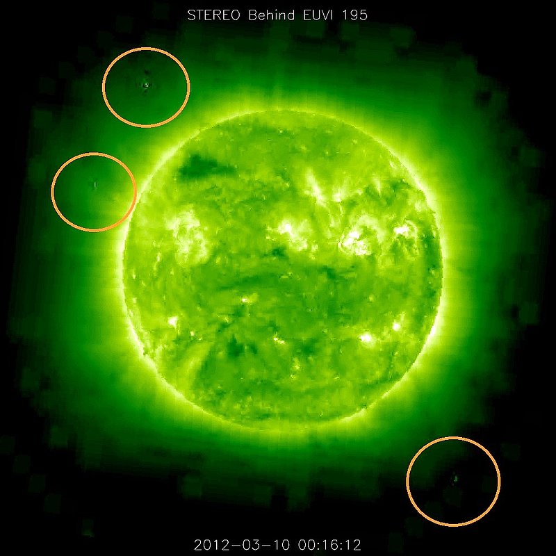 3-10-12    00.16 ZULU   LOW DEFINITION IMAGE OF SUN AND UFO--KEN PFEIFER.jpg :: 5