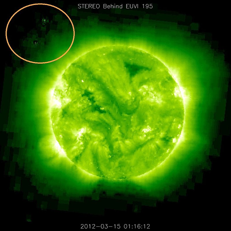 3-15-12    1.16 ZULU    LOW DEFINITION IMAGE OF SUN AND UFO--KEN PFEIFER.jpg :: 5