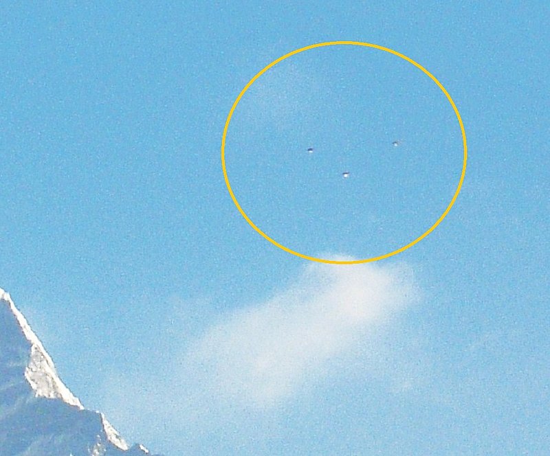 3-3-07 POKHARA NEPAL--JULIEN BUSSEUIL PHOTOGRAPHER AND RESEARCHER--PIC 2.jpg :: XX