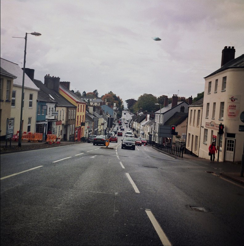 3-7-11 HONITON ENGLAND--MUFON 31953.jpg :: YY