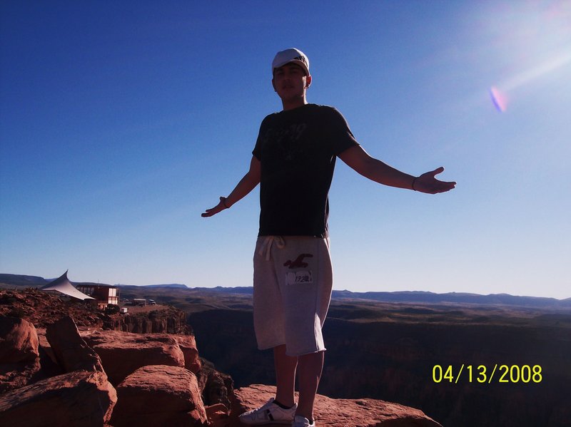 4-13-08  GRAND CANYON  ARIZONA--MUFON--LENS FLAIR.jpg :: X