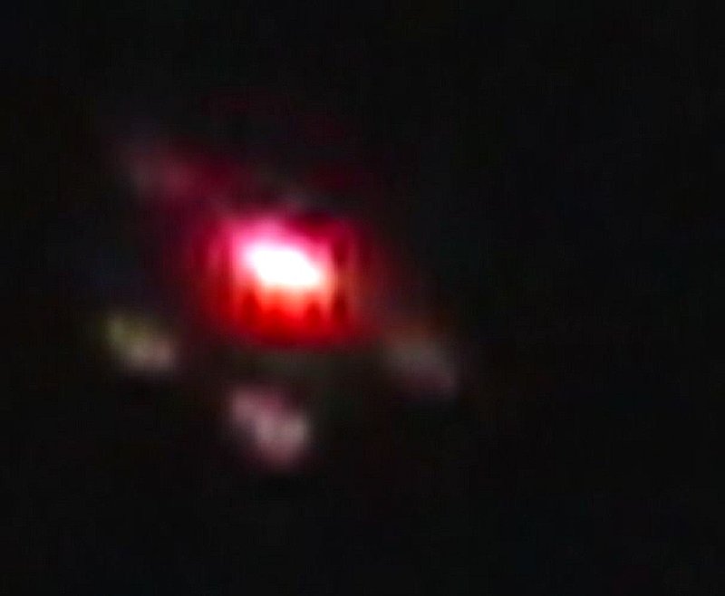 4-19-12 MEDELLIN COLUMBIA--MUFON 36956--PIC 2.jpg :: 5