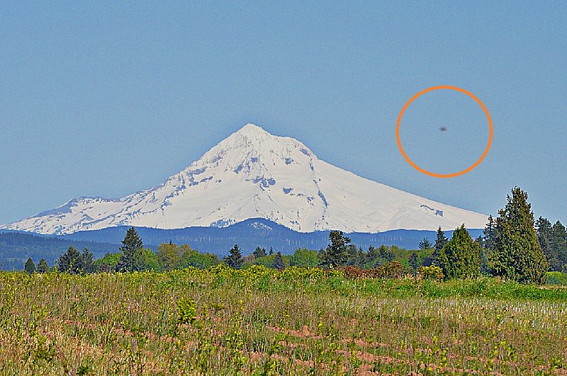 5-11-12 MOUNT HOOD OREGON--MUFON 38448.jpg :: 6