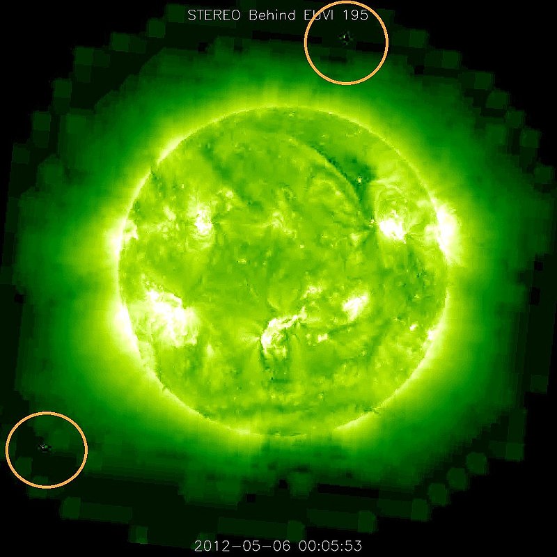 5-6-12    00.05 ZULU    LOW DEFINITION IMAGE OF SUN AND UFO --KEN PFEIFER.jpg :: 6