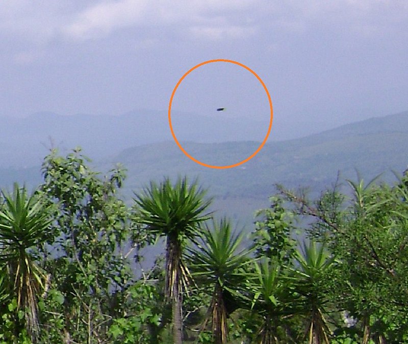 6-11-11 SANTA ROSA GUATEMALA--MUFON 29573.jpg :: 4