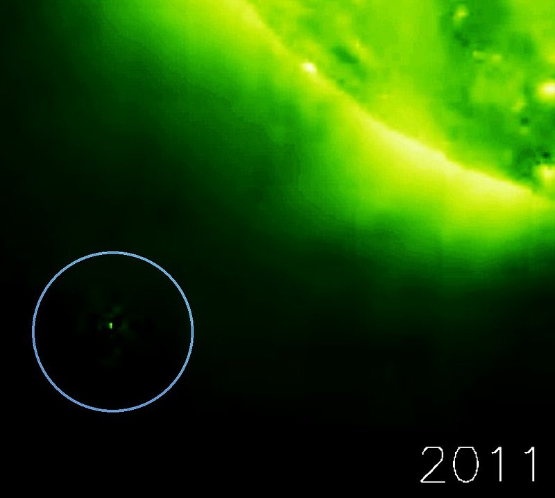 6-22-11     2.35 ZULU     STEREO SATELLITE IMAGE OF SUN AND UFO--KEN PFEIFER--NASA COPYRIGHT.jpg :: 611