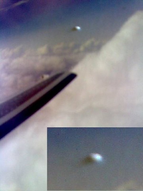 7-14-10 RIO DE JANEIRO BRAZIL--UFO CASEBOOK--PIC 2.jpg :: XX