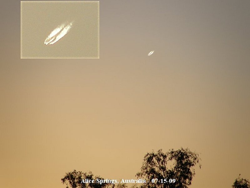 7-15-09 ALICE SPRINGS AUSTRALIA--UFO CASE BOOK--nc.jpg :: XX