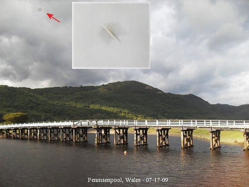 7-17-09 PENMAENPOOL WALES  ENGLAND--UFO CASE BOOK--nc.jpg :: XX