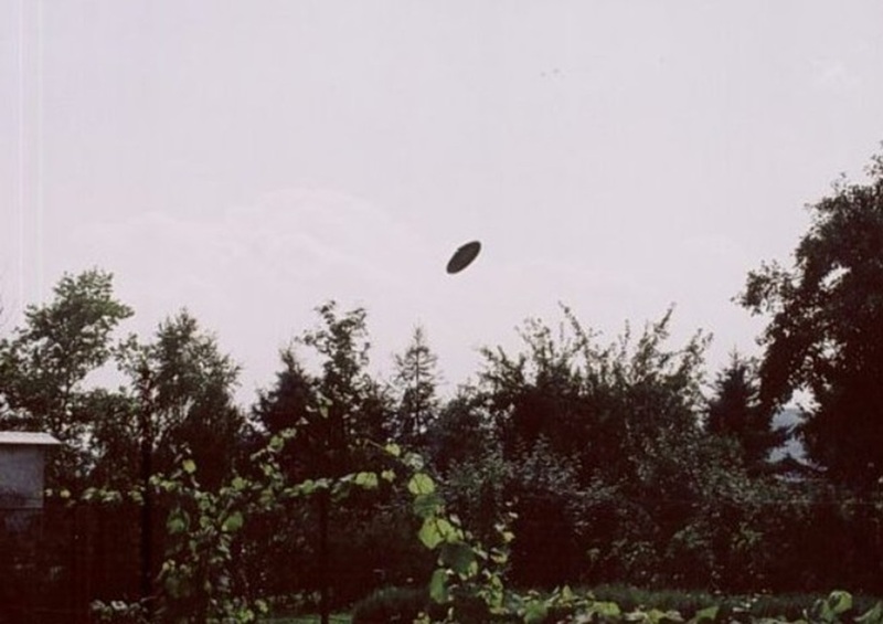 7-26-03 BRZOSTEK POLAND--RENSE-2.jpg