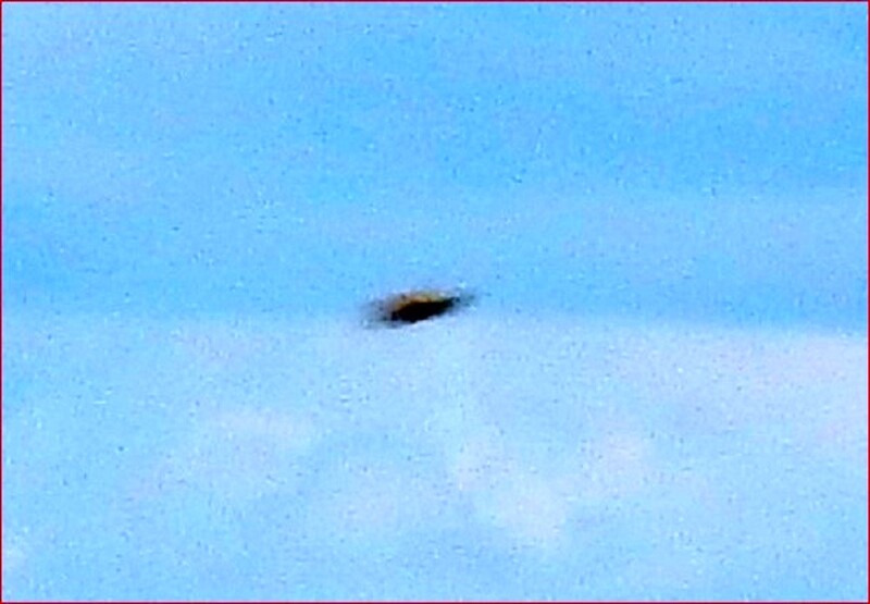 79-25 NEWTON ABBOT DEVON ENGLAND--JOHN MOONER PHOTO 2.jpg