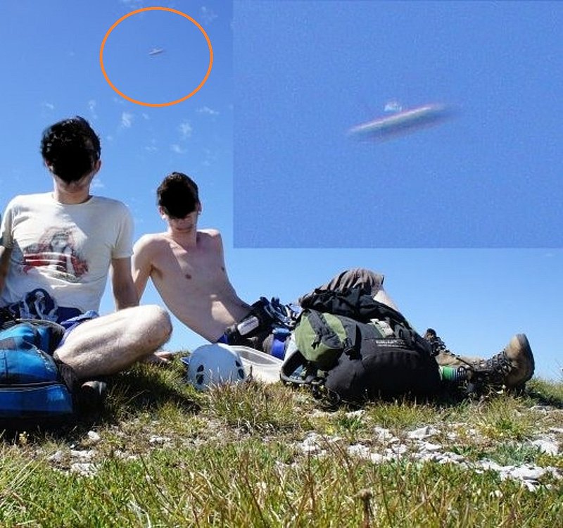 8-11-11 RIVA DEL GARDA ITALY--UFO CASEBOOK.jpg :: ZZ