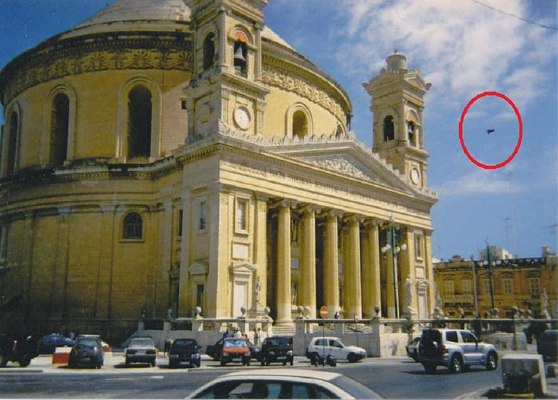 8-17-05 MALTA--MUFON 3791.jpg :: 4