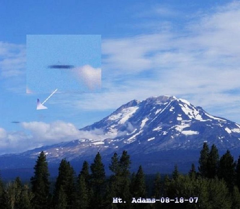 8-18-07 MOUNT ADAMS WASHINGTON--UFO CASE BOOK--nc.jpg :: 4