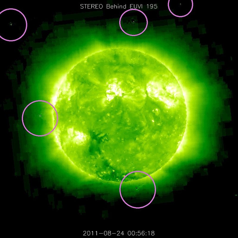 8-24-11    00.56 ZULU    LOW DEFINITION IMAGE OF SUN AND UFO BY NASA--KEN PFEIFER.jpg :: ZZ