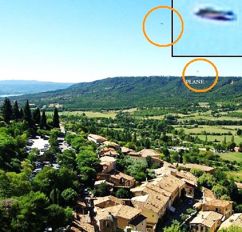 8-31-10 ALPES-DE-HAUTE PROVIDENCE FRANCE--UFO CASEBOOK--OVNI PARANORMAL.jpg :: 4