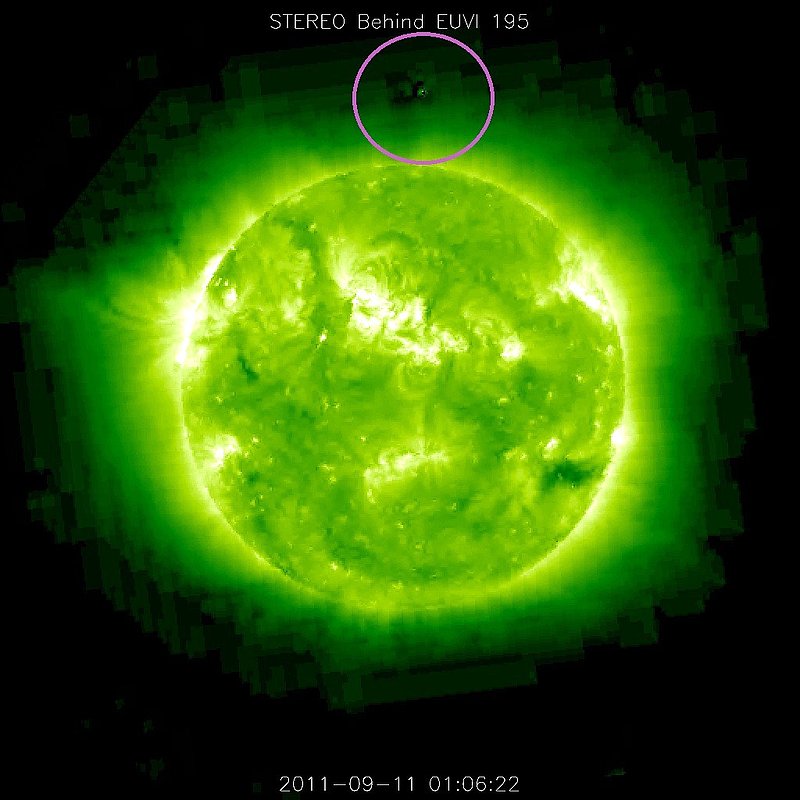9-11-11    1.06 ZULU    LOW DEFINITION IMAGE OF SUN AND UFO BY NASA--KEN PFEIFER.jpg :: ZZ