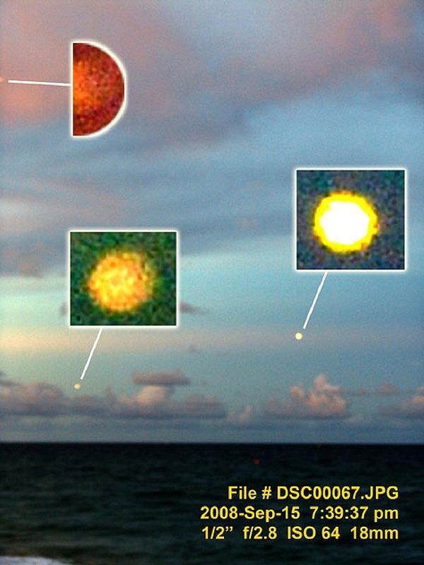 9-15-09 FT LAUDEDALE FLORIDA--UFOSNW.COM--OBJECTS CAME OUT OF OCEAN.jpg :: 4