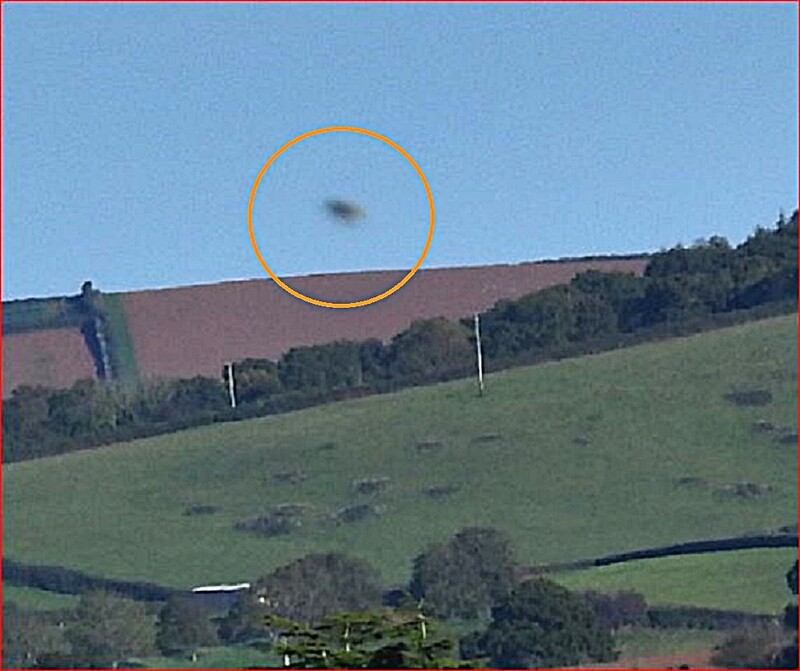 9-28-25 NEWTON ABBOT DEVON ENGLAND--JOHN MOONER PHOTOGRAPHER-1.jpg