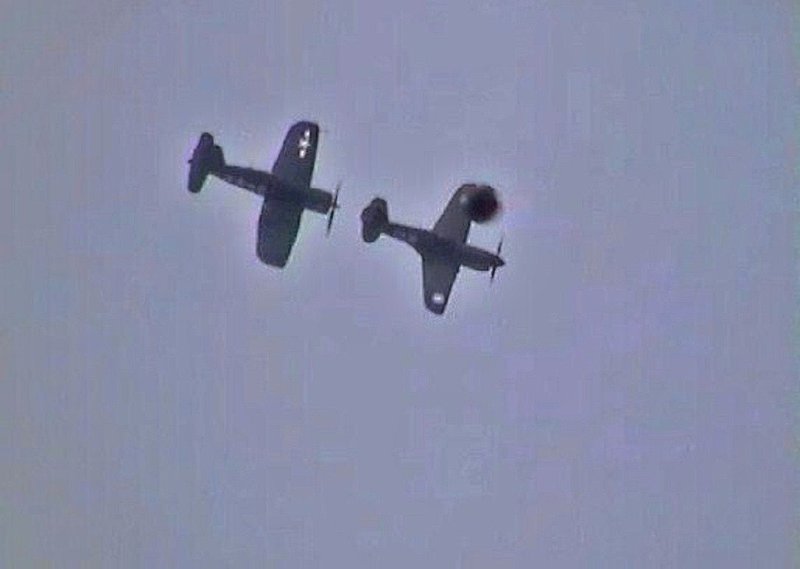 9-5-03 ENGLAND--GOODWOOD AIR SHOW--PIC 2.jpg :: 4