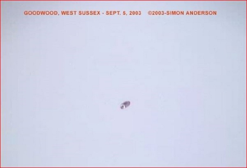 9-5-03 GOODWOOD SUSSEX UNITED KINGDOM-UFO EVIDENCE--4.jpg