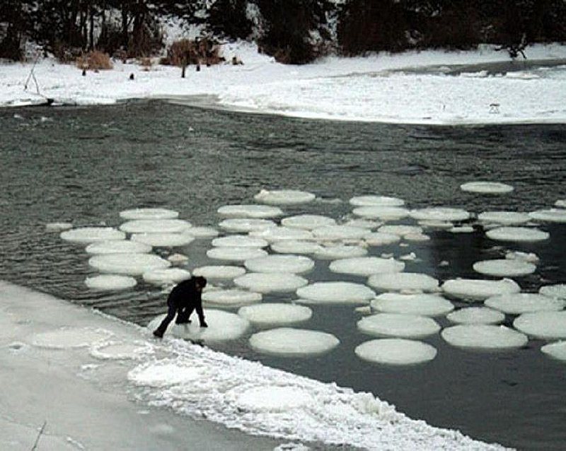 9-5-08 RUSSIA ICE CIRCLES UCB 3.jpg :: g