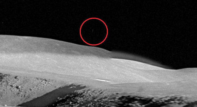 APOLLO 17--ELBOW CRADER--UFO WATCHING MOON BUGGY--KEN PFEIFER 2.jpg :: APOLLO 17 ELBOW CRADER--POOR EDITING ON HORIZON BUT OBJECT IS VISIBLE--KEN PFEIFER--COPYRIGHT GOOGLE