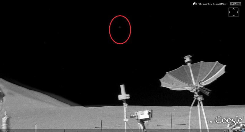 APOLLO 17--VIEW FROM THE ALSEP SITE--UFOS IN BACKGROUND SKY--KEN PFEIFER. 4.jpg :: APOLLO 17 VIEW FROM ALSEP SITE--OBJECTS WATCHING ROVER--KEN PFEIFER--COPYRIGHT GOOGLE