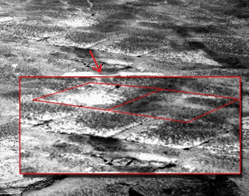 MARS  SQUARES--NASA COPYRIGHT.jpg :: x