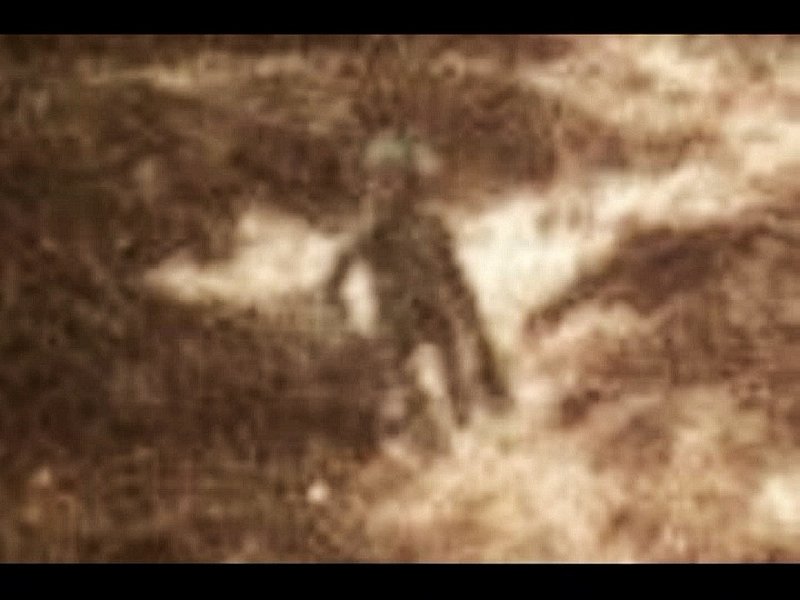 MARS--ALIEN ON MARS--MIKE BATHURST RESEARCHER.jpg :: 211