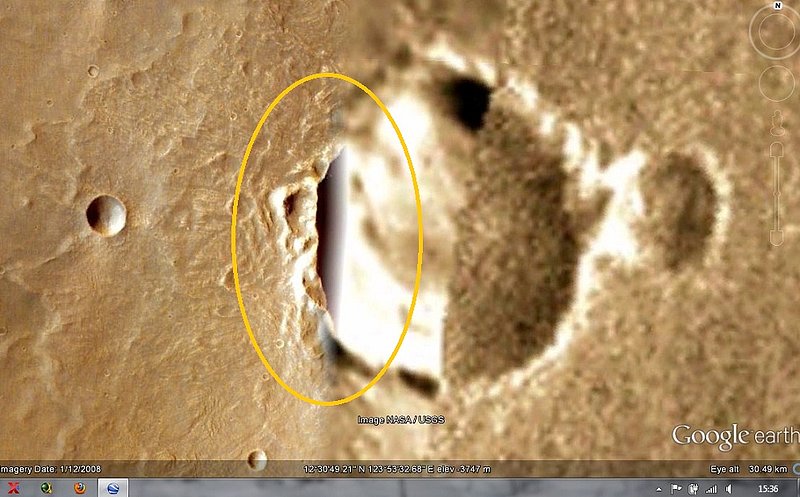 MARS--MIKE BATHURST DISCOVERY 12-8-11--NEAR PHEDRA CRATER.jpg :: XX
