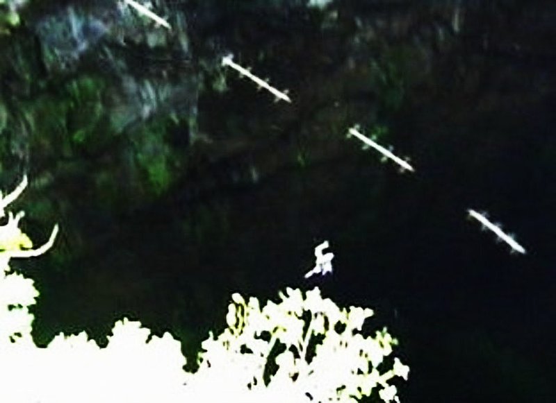 MEXICO--RODS.jpg :: X