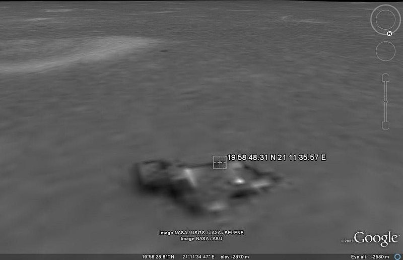 MOON STRUCTURE--A T S--COPYRIGHT NASA.jpg :: xxxx