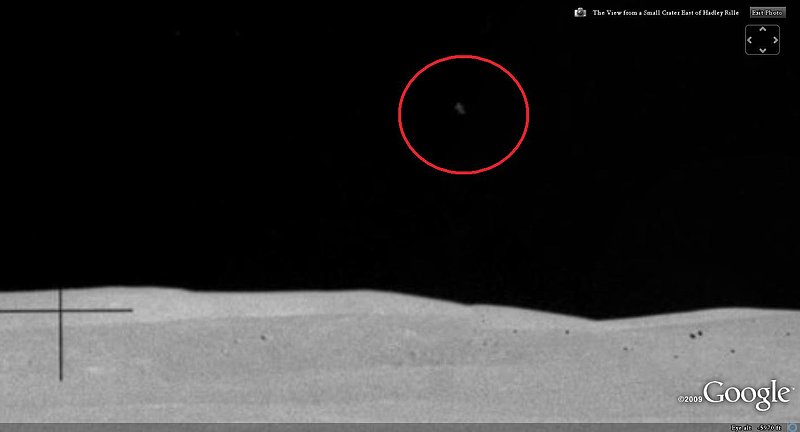 SMALL CRADER EAST OF HADLEY RILLE--KEN PFEIFER--UFO WATCHING MOON LANDER 2.jpg :: APOLLO 15 SMALL CRADER EAST OF HADLEY RILLE--OBJECT ON THE HORIZON--KEN PFEIFER--COPYRIGHT GOOGLE