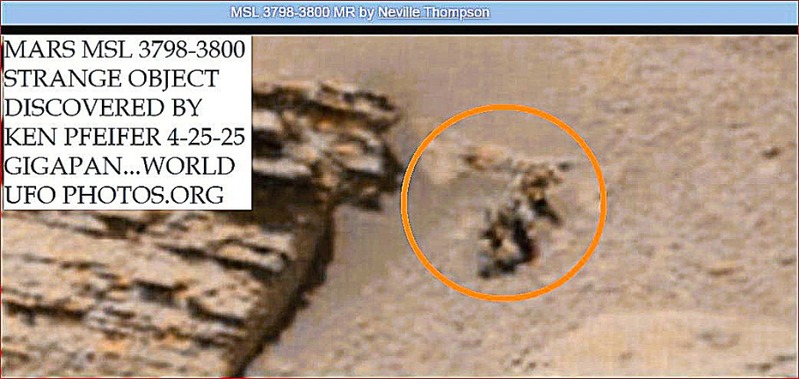 Z12 MARS MSL 3798-3800 STRANGE OBJECT DISCOVERED BY KEN PFEIFER 4-25-23 GIGAPAN-20.jpg