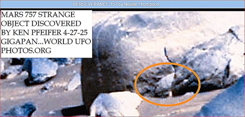 Z13 MARS PERSEVEENCE 7457 STRANGE OBJECT DISCOVERED BY KEN PFEIFER 4-27-25 GIGAPAN-14.jpg