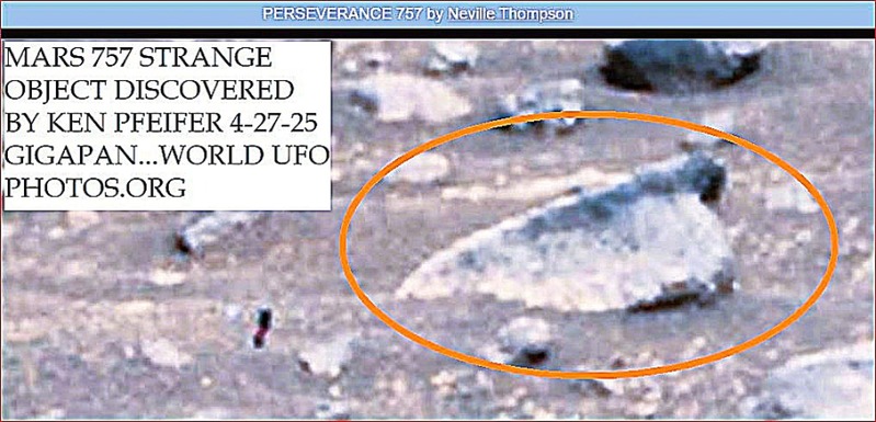 Z13 MARS PERSEVEENCE 7457 STRANGE OBJECT DISCOVERED BY KEN PFEIFER 4-27-25 GIGAPAN-21.jpg