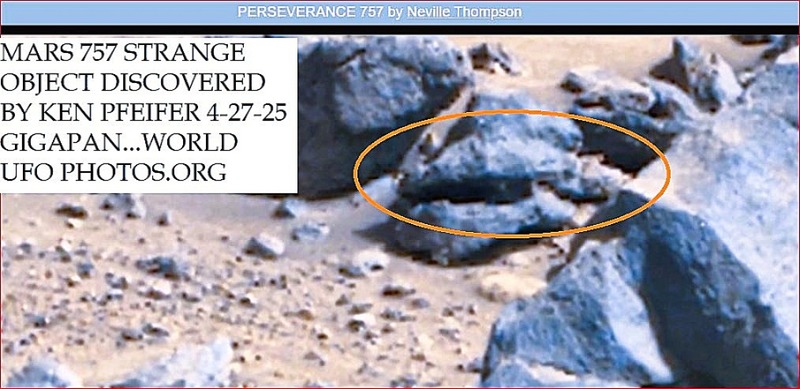 Z13 MARS PERSEVEENCE 7457 STRANGE OBJECT DISCOVERED BY KEN PFEIFER 4-27-25 GIGAPAN-23.jpg