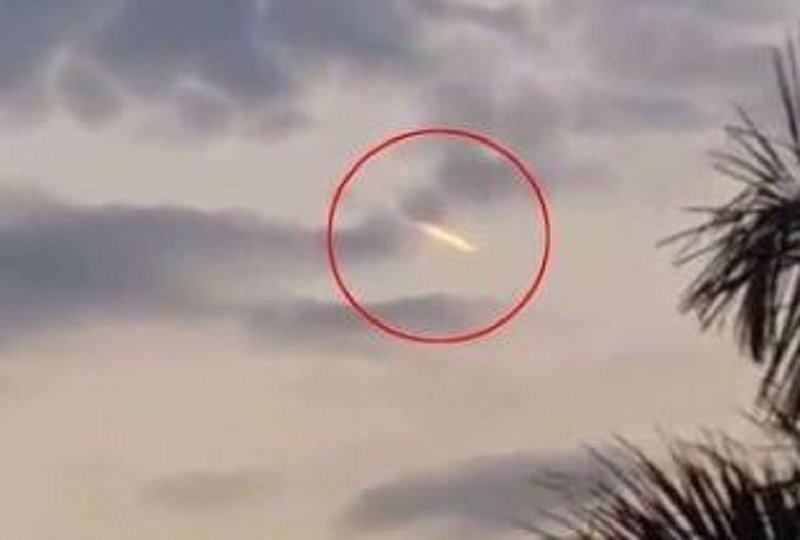 10-5-15 DARWIN AUSTRALIA--UFO CASEBOOK.jpg :: 15