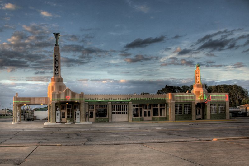 UDropCafeWesternView.jpg